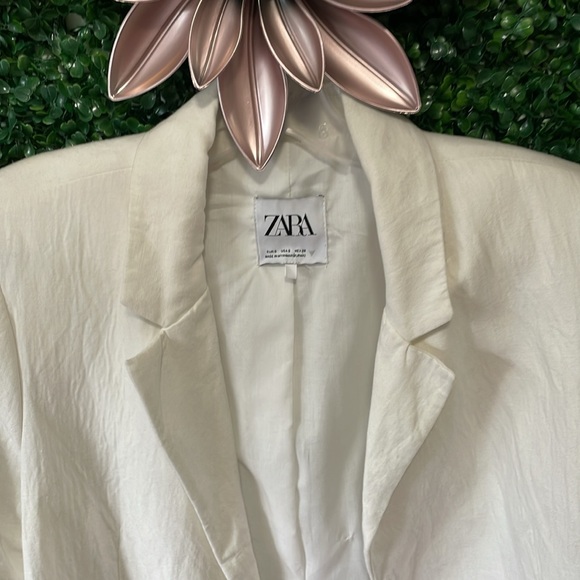 Zara White Linen Blend Shoulder Pad Blazer (US Size Small) - Picture 5 of 6